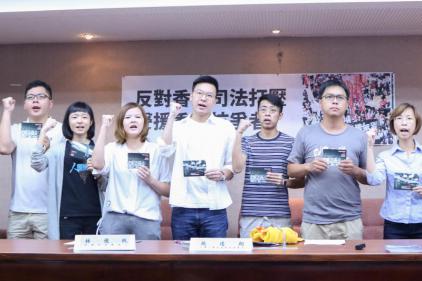 香港在人權捍衛者被判刑的這一天爆炸